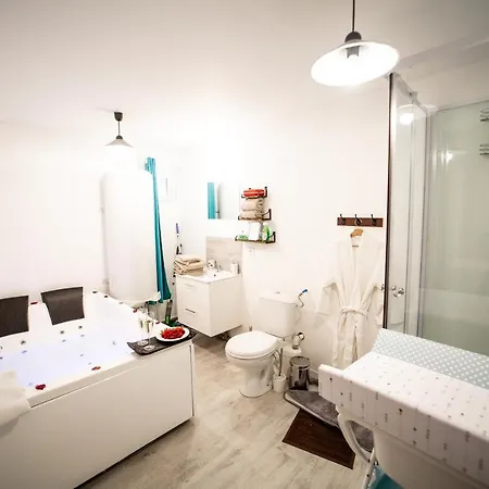 Kelys Residentiel T2 Premium Jacuzzi Terrasse