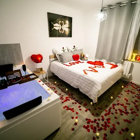 Apartmán Kelys Residentiel T2 Premium Jacuzzi Terrasse *