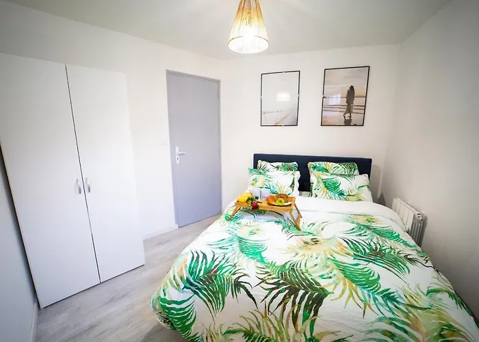 Kelys Residentiel T2 Premium Jacuzzi Terrasse דירה *